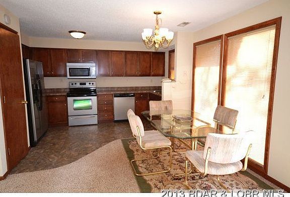 4th image of 222 Eagle Creek Dr