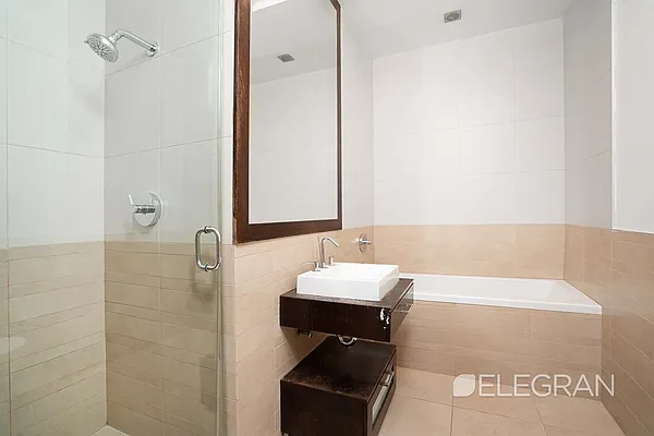 Rented by (Legacy) Elegran | media 29