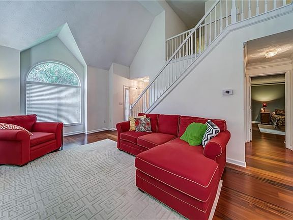 5th image of 2210 Mainsail Dr