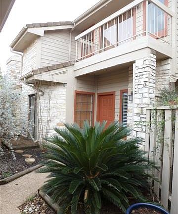 2nd image of 2201 Lakeway Blvd APT 2
