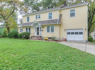 631 E 97th St, Kansas City, MO 64131