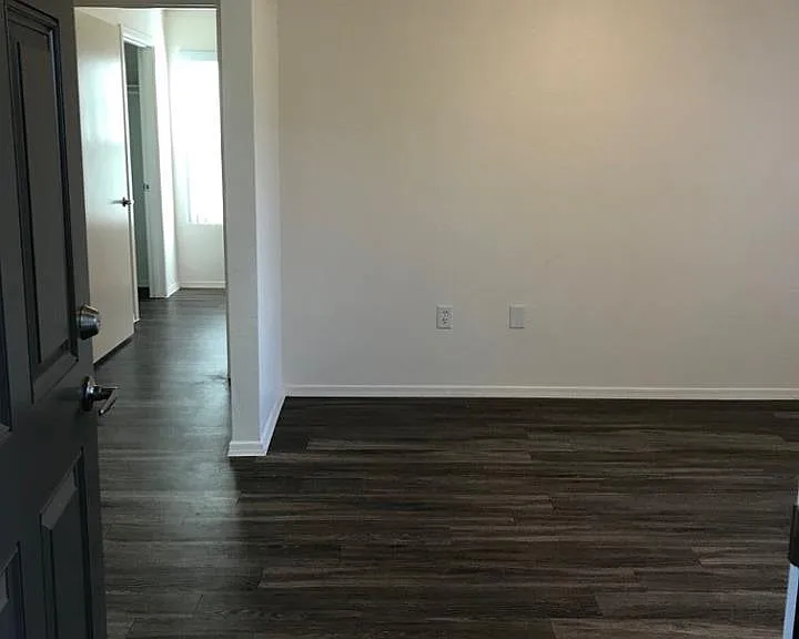 Mission Vista — Photo 25