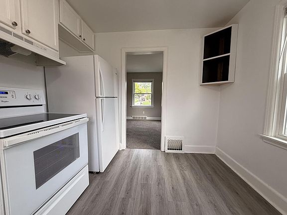 4th image of 5121 85th STREET