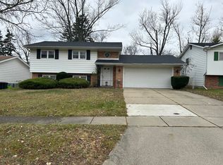 728 Jamestown Rd, Auburn Hills, MI 48326