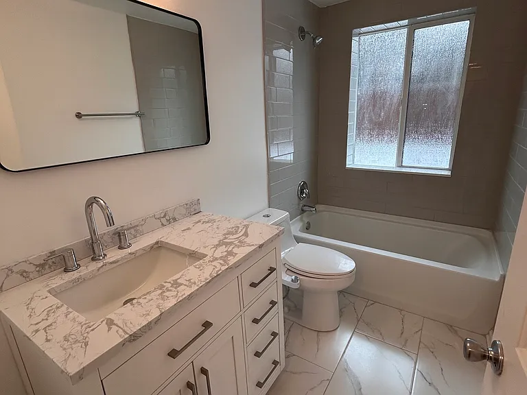 2170 E Fardown Ave — Photo 8