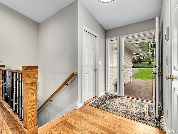 4th image of 13464 95th Ave NE