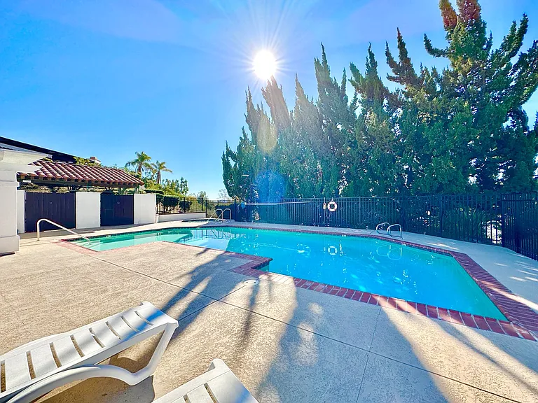 1732 Woodbrook Ln — Photo 44
