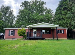 1624 Genteel Ridge Rd, Wellsburg, WV 26070