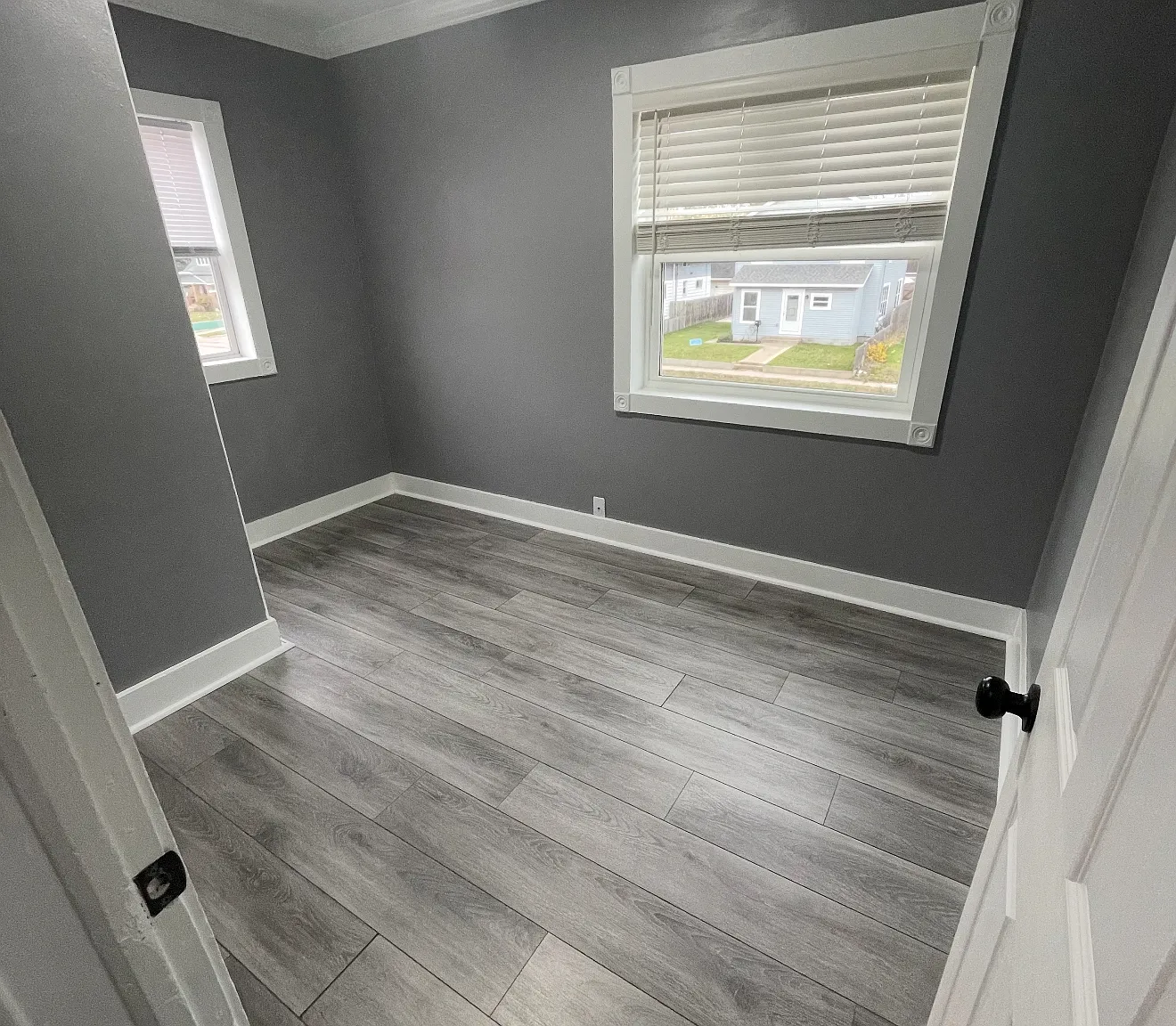 2 bed, 972 sqft, $1,350 — Photo 1