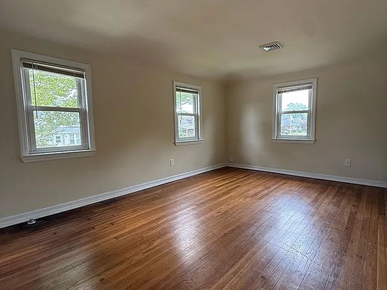 212 Manheim Ave #2A — Photo 4