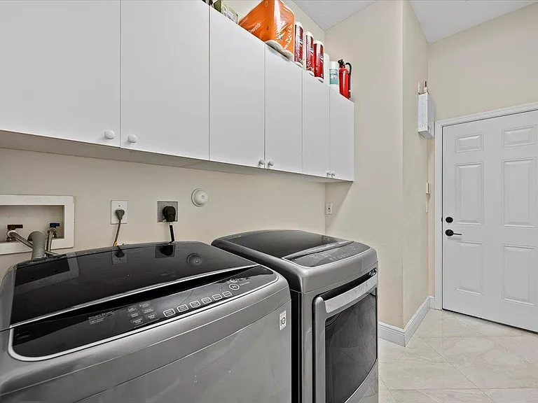 4241 Wellington Shores Dr — Photo 46