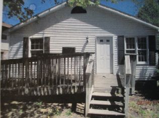 1007 Spafford St, Antioch, IL
