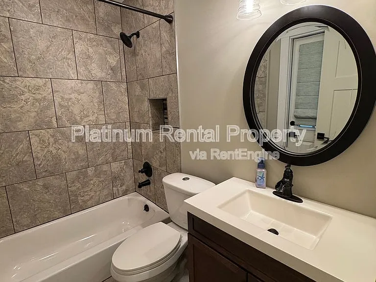 381 Lynne Cir — Photo 26