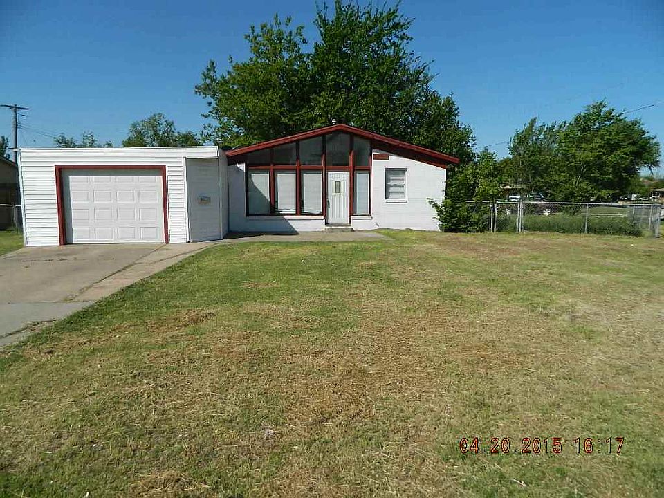 1st image of 2302 NW Denver Ave