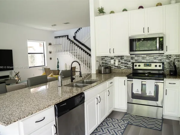 3845 SW 90th Ave #0, Hollywood, FL 33025