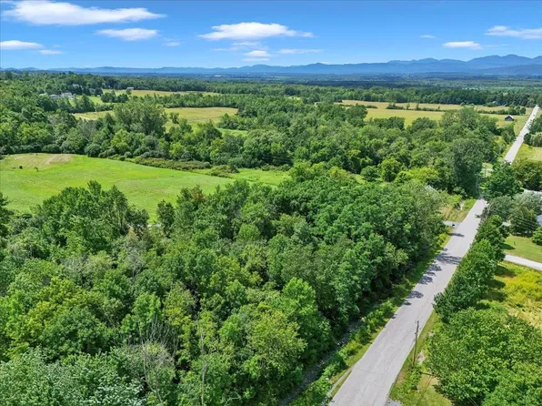 518 Dakin Road, Ferrisburgh, VT 05456