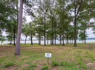 5 Eagles Nest Cir, Mount Vernon, TX 75457