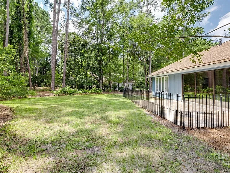 14 Hemingway Dr — Photo 39