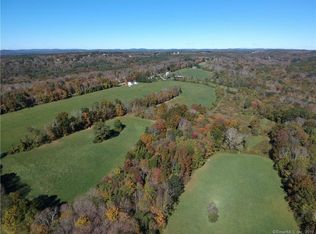 201 E Chestnut Hill Rd, Litchfield, CT 06759