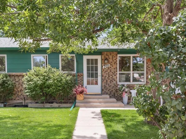 705 S Van Buren Ave, Loveland, CO 80537