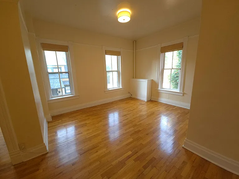 1032 Pine — Photo 18