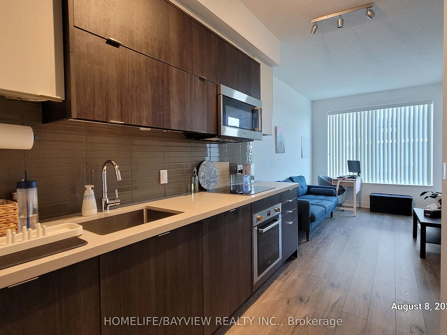 1 bed, $2,000 — Photo 1