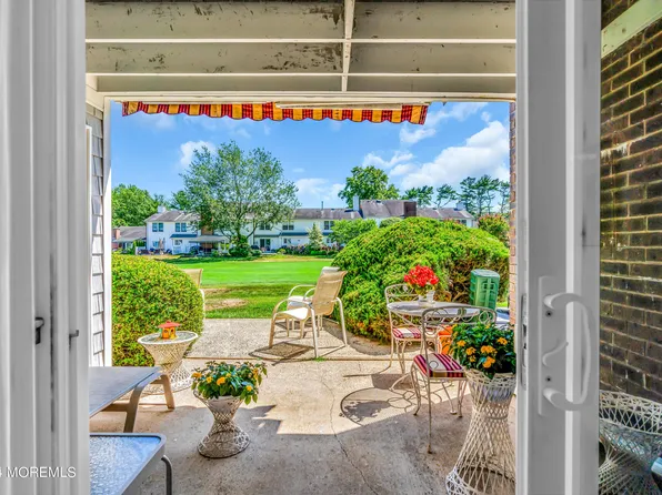 71 Maple Drive, Spring Lake Heights, NJ 07762