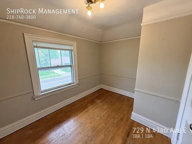 729 N 43rd Ave E — Photo 15