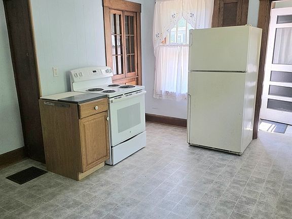 3rd image of 10 Rice St