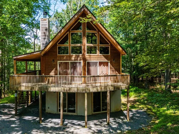 392 Deer Run Ln, Swanton, MD 21561