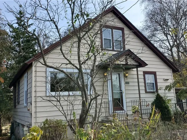 100 Swansea Ave, Syracuse, NY 13206