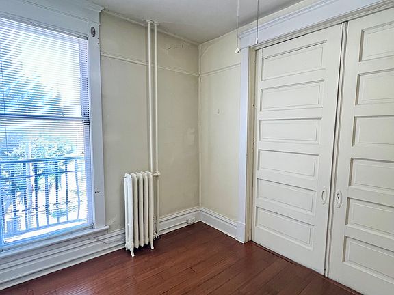Bedroom an/or Office