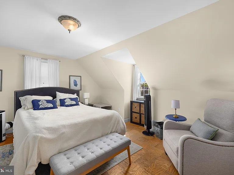 2929 Stuart Dr — Photo 14
