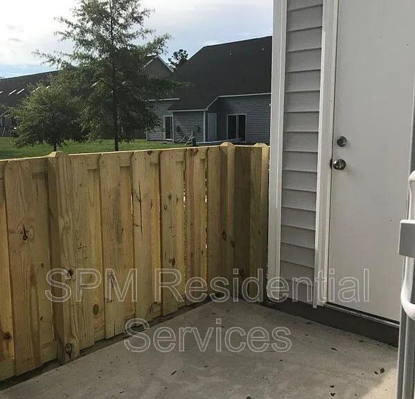 186 Lincoln Place Cir — Photo 14