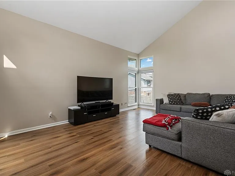 6840 Coronado Cir — Photo 15