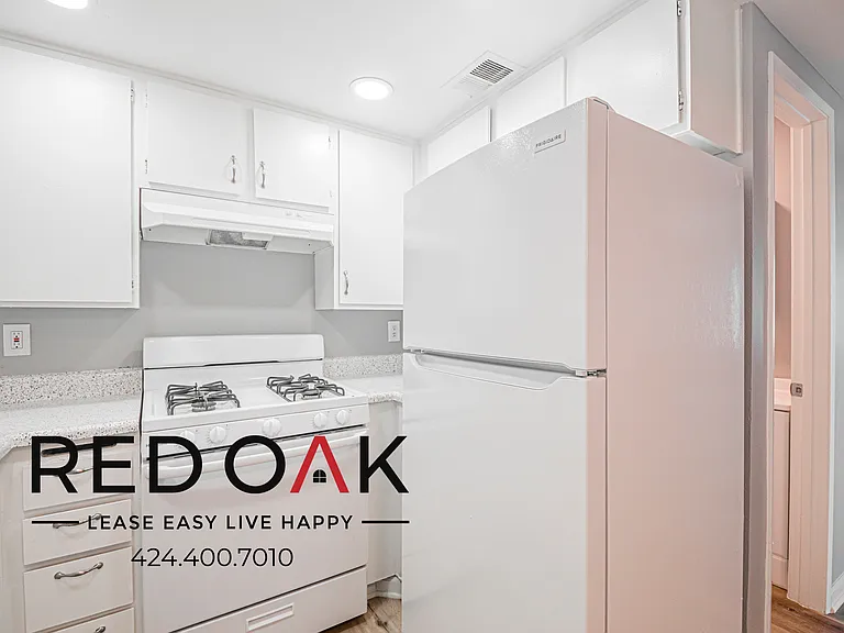 1215 D St #E202 — Photo 11