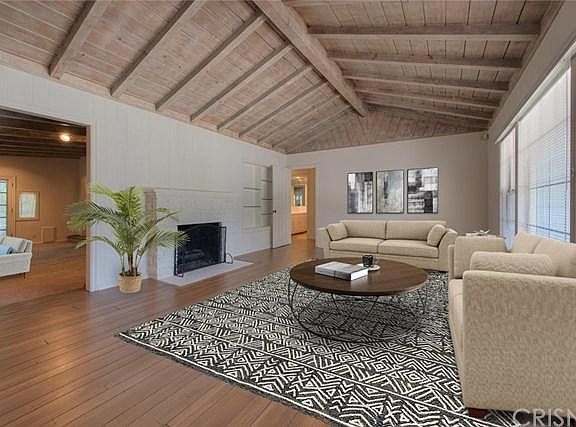 5th image of 5827 Oakdale Ave