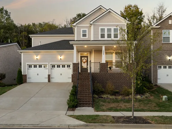 1085 Pebble Run Rd, Hendersonville, TN 37075