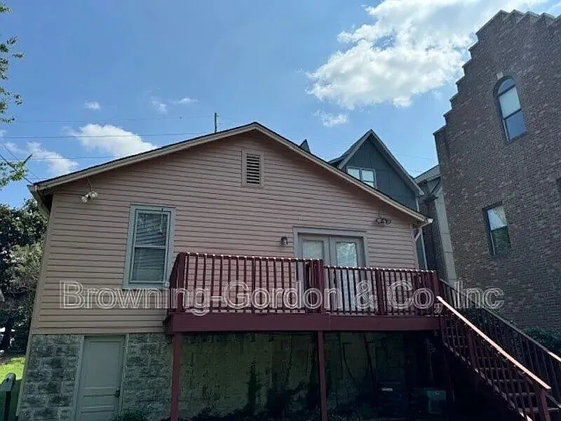 Germantown — Photo 2