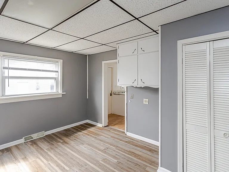 1149 South Ave — Photo 11
