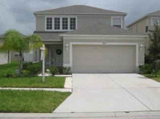 8025 Carriage Pointe Dr, Gibsonton, FL 33534