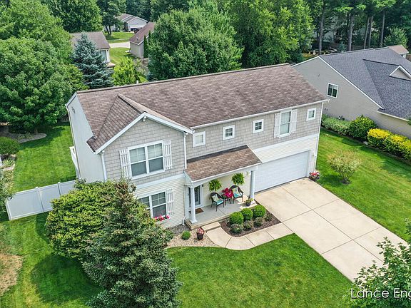 5th image of 10932 Waterway Dr