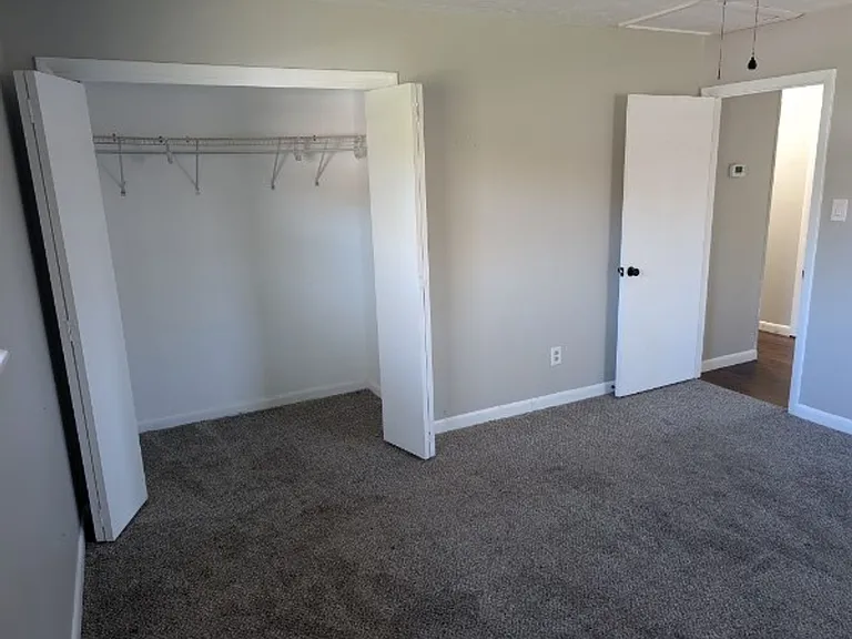 7012 Regency Rd — Photo 13