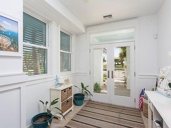3rd image of 8419 Breakers Blvd