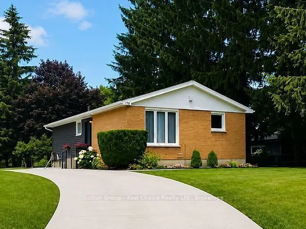 106 Sunset Cres, North Huron, ON N0G 2W0