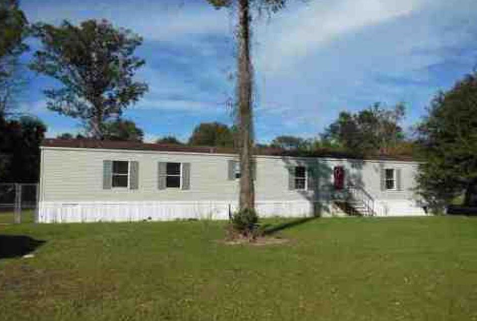 1st image of 17091 Olive Dr