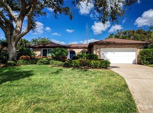 8607 50th Ave W, Bradenton, FL 34210