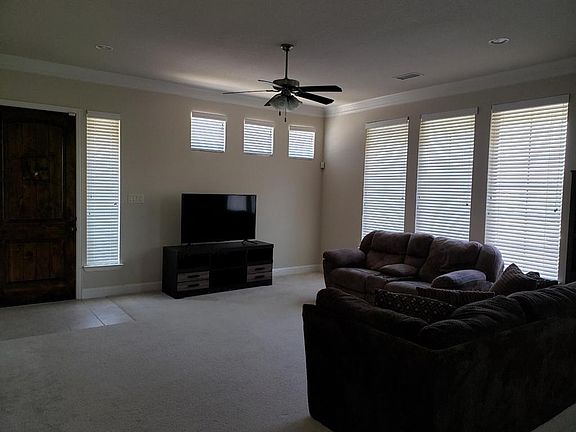 5th image of 10520 Steinbeck Ln