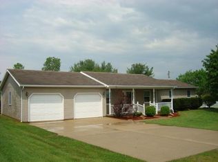324 Rinkliff Ln, Chillicothe, OH 45601