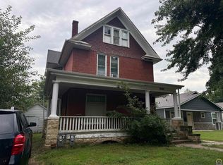 1912 SW Buchanan St, Topeka, KS 66604